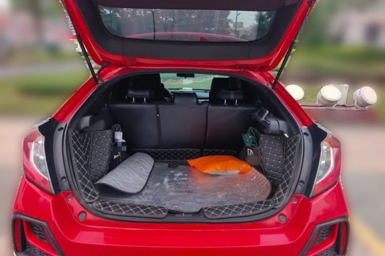 Used Honda Civic 2021 HATCHBACK 220TURBO CVT New Trendsetter Trunk