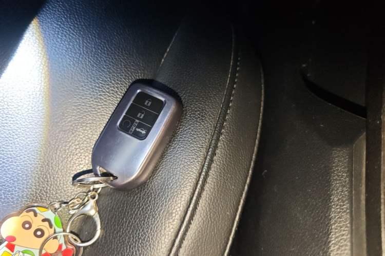 Used Honda Civic 2021 HATCHBACK 220TURBO CVT New Trendsetter Vehicle Key