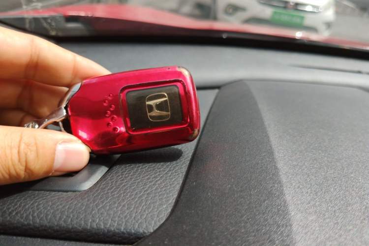 Used Honda Civic 2021 HATCHBACK 220TURBO CVT New Trendsetter Vehicle Key
