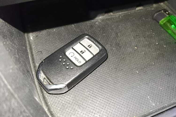 Used Honda Civic 2021 HATCHBACK 220TURBO CVT Trendy Cool Edition Vehicle Key