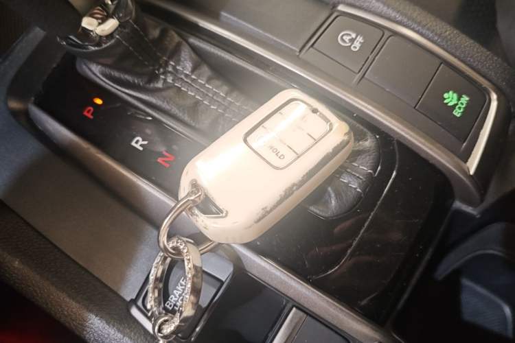 Used Honda Civic 2021 HATCHBACK 220TURBO CVT Trendy Cool Edition Vehicle Key