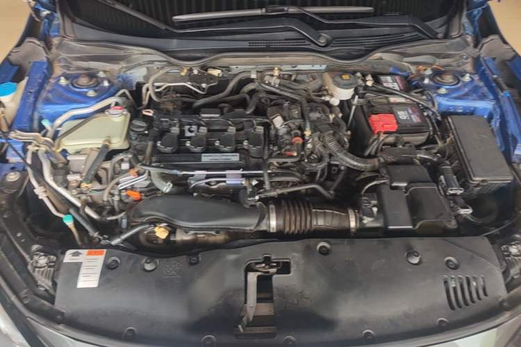 Used Honda Civic 2021 HATCHBACK 220TURBO CVT Trendy Cool Edition Engine Bay