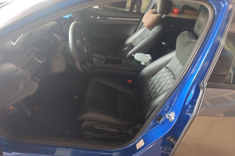 Used Honda Civic 2021 HATCHBACK 220TURBO CVT Trendy Cool Edition Left Front Seat