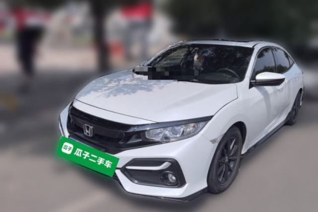 Ojetý Honda Civic 2021 HATCHBACK 220TURBO CVT New Trendsetter