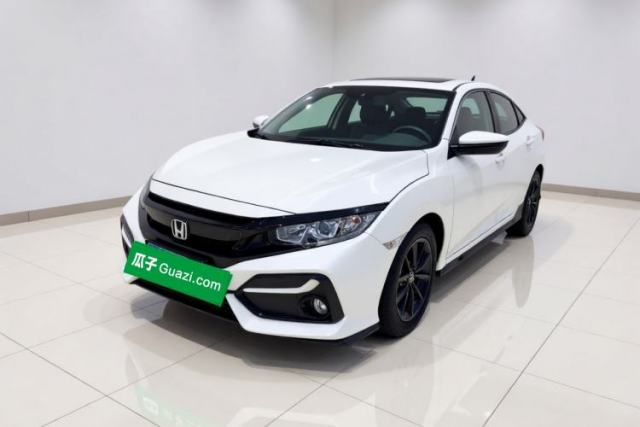 Używany Honda Civic 2021 HATCHBACK 220TURBO CVT New Trendsetter