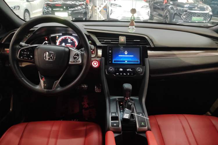 Used Honda Civic 2021 HATCHBACK 220TURBO CVT Trendy Cool Edition Audio And AC Panel