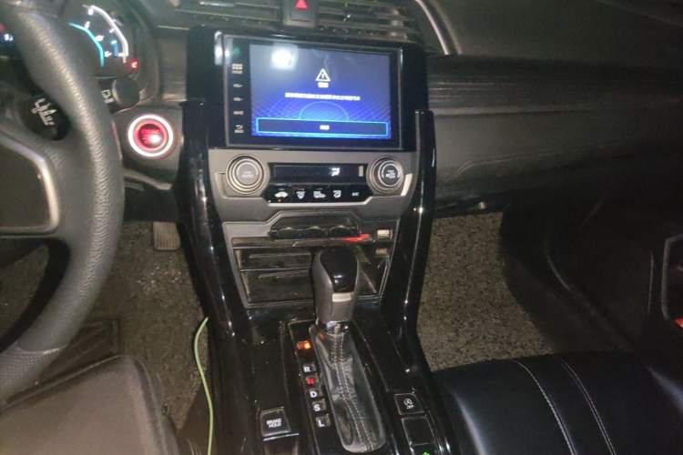 Used Honda Civic 2021 HATCHBACK 220TURBO CVT New Trendsetter Audio And AC Panel