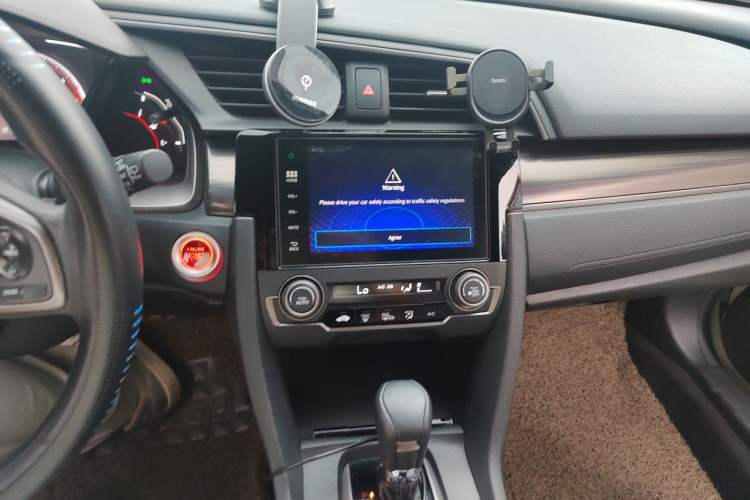 Used Honda Civic 2021 HATCHBACK 220TURBO CVT Trendy Cool Edition Audio And AC Panel