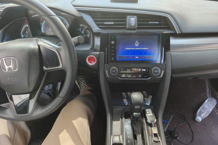 Used Honda Civic 2021 HATCHBACK 220TURBO CVT New Trendsetter Audio And AC Panel