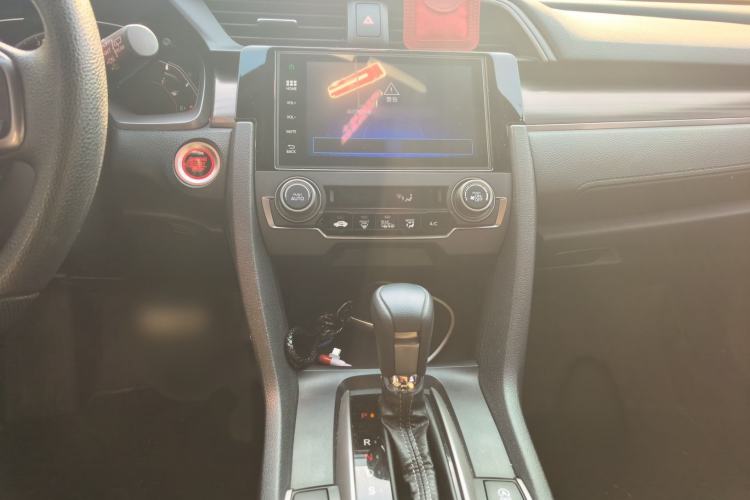 Used Honda Civic 2021 HATCHBACK 220TURBO CVT Trendy Cool Edition Audio And AC Panel