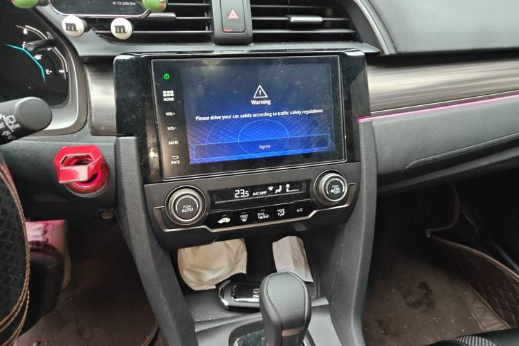 Used Honda Civic 2021 HATCHBACK 220TURBO CVT New Trendsetter Audio And AC Panel