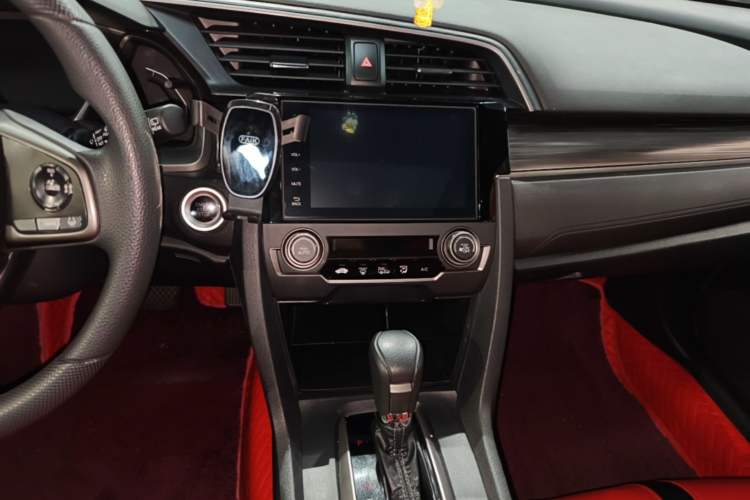 Used Honda Civic 2021 HATCHBACK 220TURBO CVT New Trendsetter Audio And AC Panel
