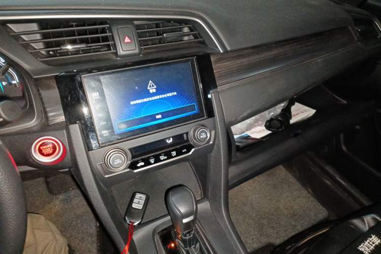 Used Honda Civic 2021 HATCHBACK 220TURBO CVT New Trendsetter Audio And AC Panel