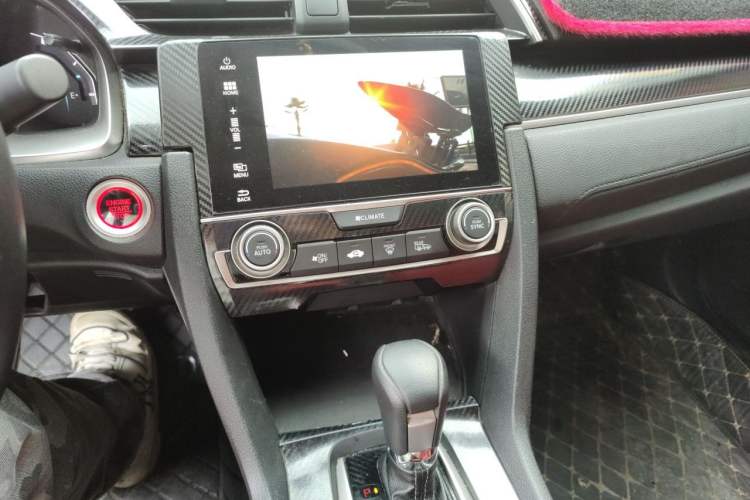 Used Honda Civic 2021 HATCHBACK 220TURBO CVT New Trendsetter Audio And AC Panel