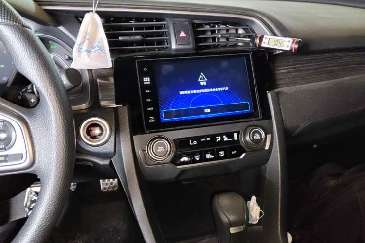 Used Honda Civic 2021 HATCHBACK 220TURBO CVT Dynamic Control Audio And AC Panel