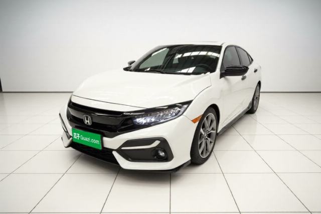 Ojetý Honda Civic 2021 HATCHBACK 220TURBO CVT Trendy Cool Edition