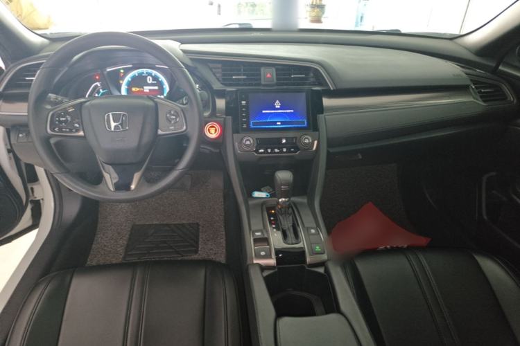 Used Honda Civic 2021 HATCHBACK 220TURBO CVT New Trendsetter Center Console
