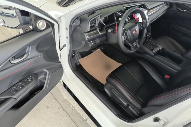 Used Honda Civic 2021 HATCHBACK 220TURBO CVT Trendy Cool Edition Driver Seat