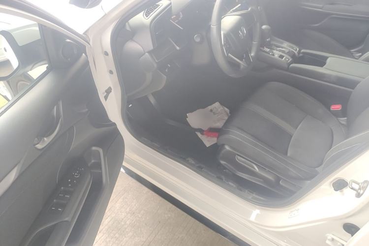 Used Honda Civic 2021 HATCHBACK 220TURBO CVT New Trendsetter Driver Seat