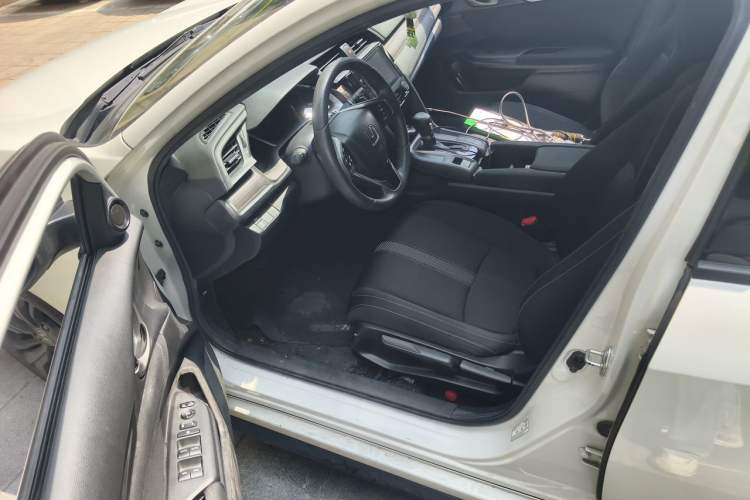 Used Honda Civic 2021 HATCHBACK 220TURBO CVT Trendy Cool Edition Driver Seat