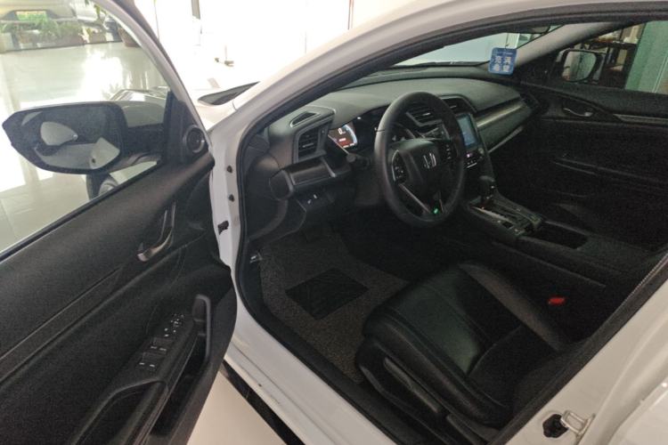 Used Honda Civic 2021 HATCHBACK 220TURBO CVT New Trendsetter Driver Seat