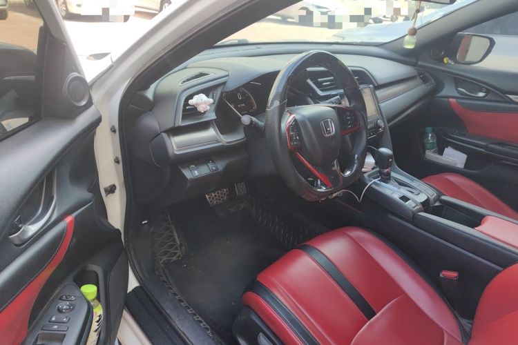 Used Honda Civic 2021 HATCHBACK 220TURBO CVT Trendy Cool Edition Driver Seat