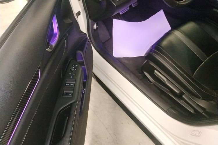 Used Honda Civic 2021 HATCHBACK 220TURBO CVT New Trendsetter Driver Seat