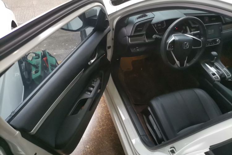Used Honda Civic 2021 HATCHBACK 220TURBO CVT New Trendsetter Driver Seat