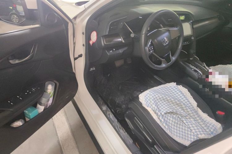 Used Honda Civic 2021 HATCHBACK 220TURBO CVT New Trendsetter Driver Seat