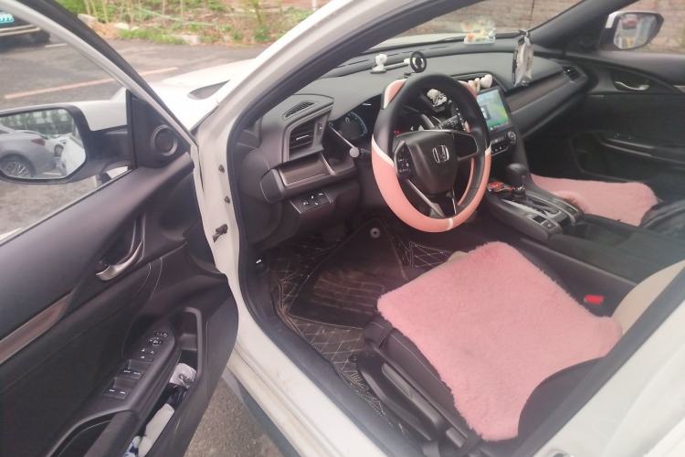 Used Honda Civic 2021 HATCHBACK 220TURBO CVT New Trendsetter Driver Seat