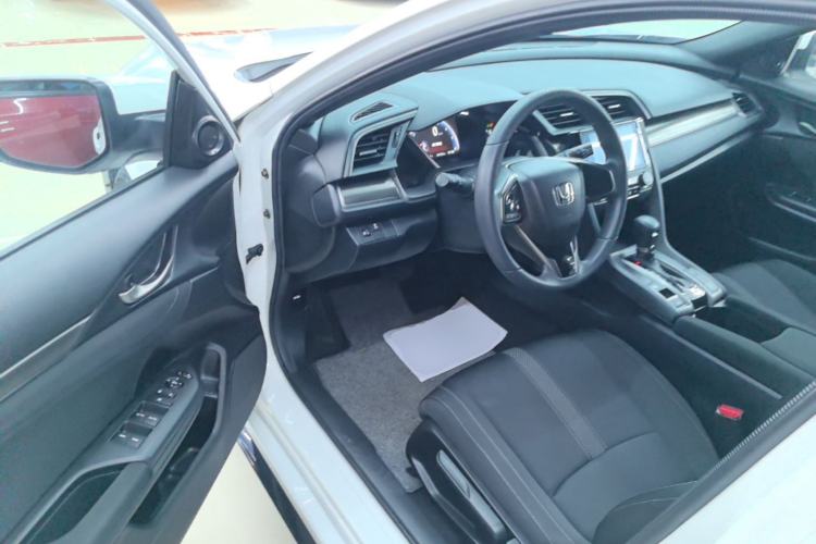 Used Honda Civic 2021 HATCHBACK 220TURBO CVT New Trendsetter Driver Seat