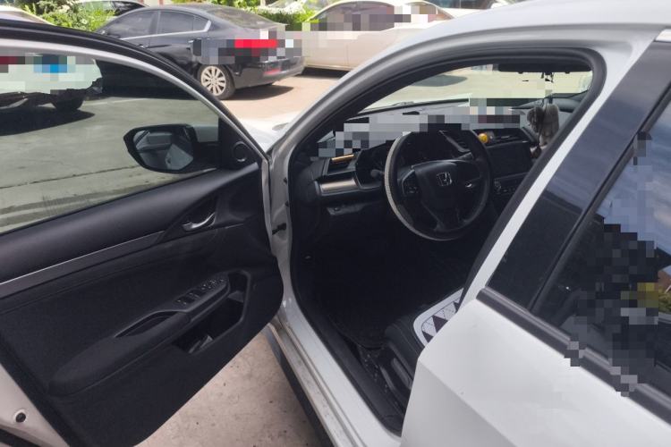 Used Honda Civic 2021 HATCHBACK 220TURBO CVT New Trendsetter Driver Seat