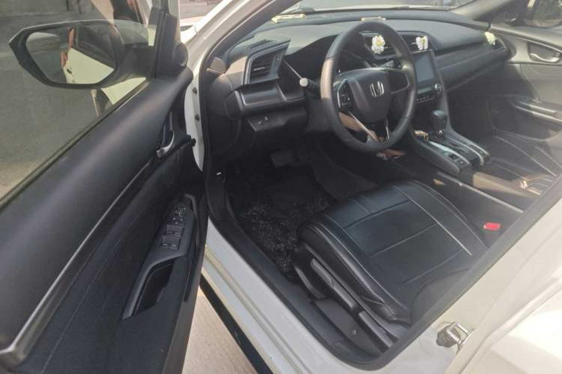 Used Honda Civic 2021 HATCHBACK 220TURBO CVT New Trendsetter Driver Seat