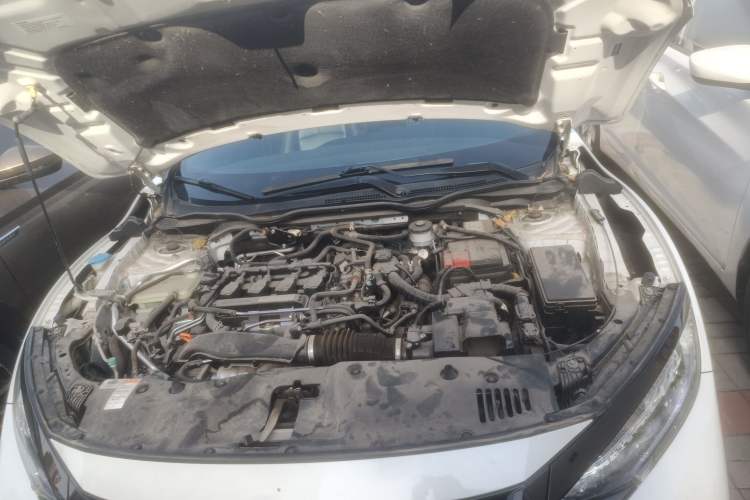 Used Honda Civic 2021 HATCHBACK 220TURBO CVT Trendy Cool Edition Engine Bay
