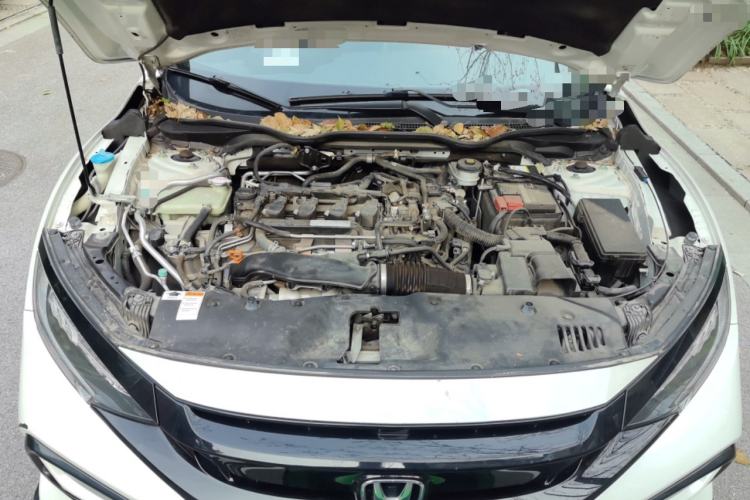 Used Honda Civic 2021 HATCHBACK 220TURBO Manual Driving Pleasure Control Engine Bay