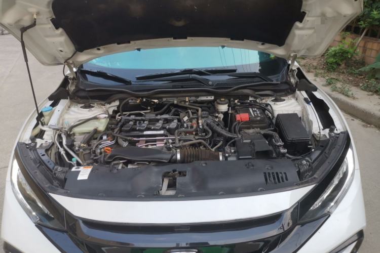Used Honda Civic 2021 HATCHBACK 220TURBO CVT Trendy Cool Edition Engine Bay