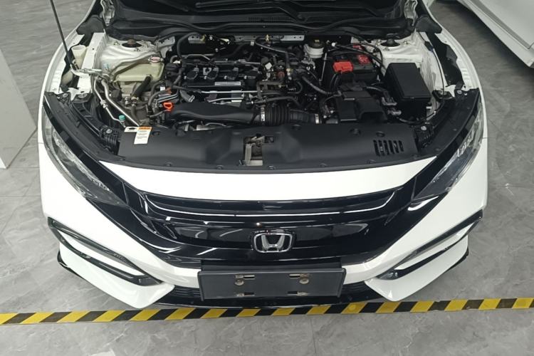 Used Honda Civic 2021 HATCHBACK 220TURBO CVT Dynamic Control Engine Bay