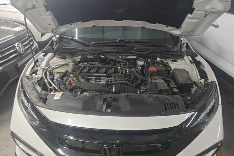Used Honda Civic 2021 HATCHBACK 220TURBO CVT Trendy Cool Edition Engine Bay