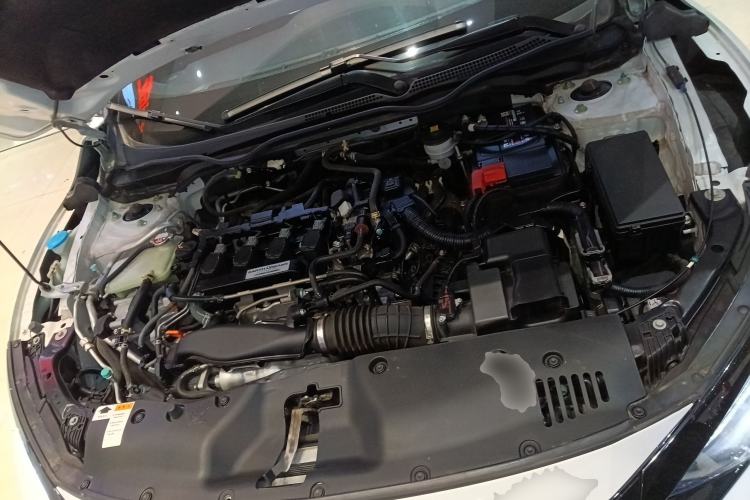 Used Honda Civic 2021 HATCHBACK 220TURBO CVT Trendy Cool Edition Engine Bay