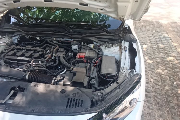 Used Honda Civic 2021 HATCHBACK 220TURBO Manual Driving Pleasure Control Engine Bay Left