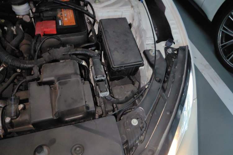 Used Honda Civic 2021 HATCHBACK 220TURBO CVT New Trendsetter Engine Bay Left