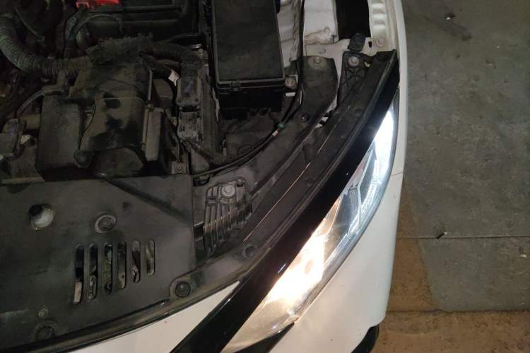 Used Honda Civic 2021 HATCHBACK 220TURBO CVT New Trendsetter Engine Bay Left