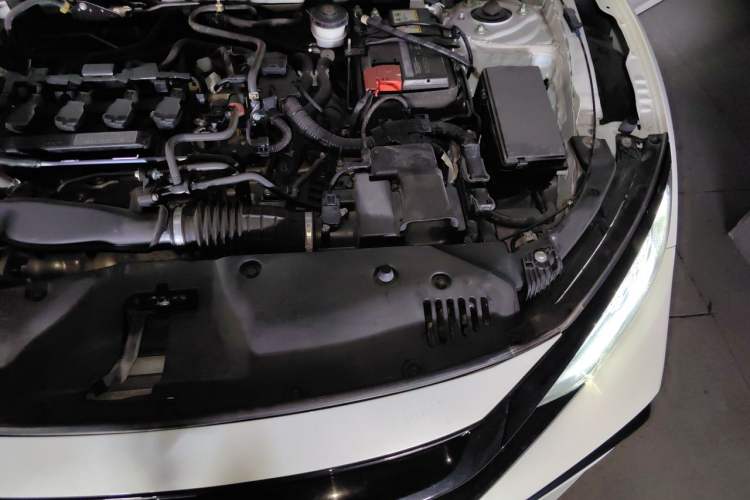 Used Honda Civic 2021 HATCHBACK 220TURBO CVT Trendy Cool Edition Engine Bay Left