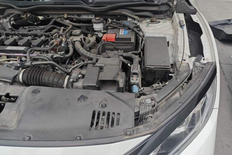 Used Honda Civic 2021 HATCHBACK 220TURBO CVT New Trendsetter Engine Bay Left