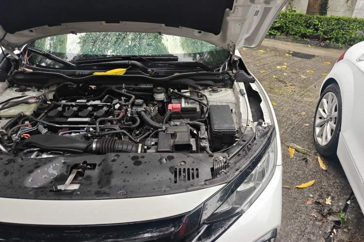 Used Honda Civic 2021 HATCHBACK 220TURBO CVT New Trendsetter Engine Bay Left
