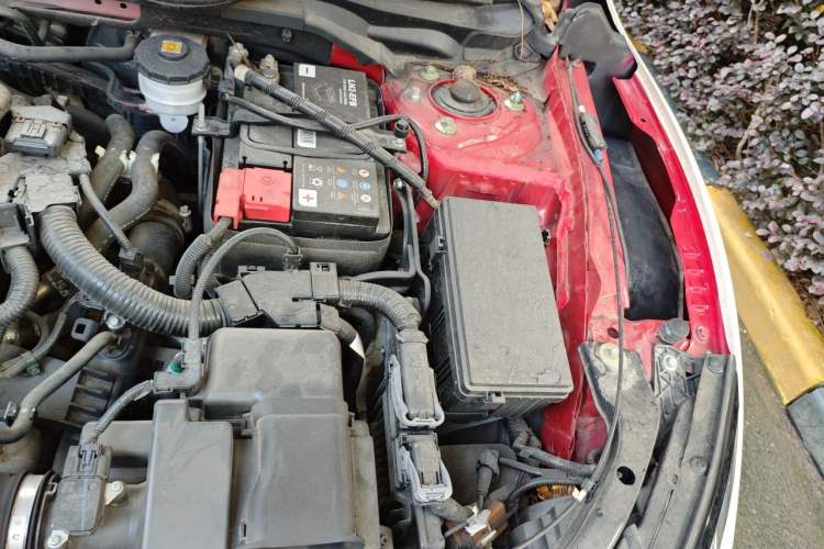 Used Honda Civic 2021 HATCHBACK 220TURBO CVT New Trendsetter Engine Bay Left