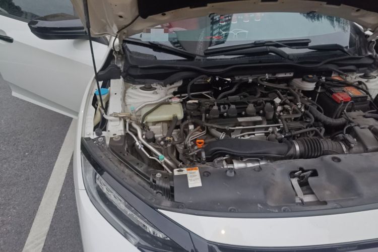 Used Honda Civic 2021 HATCHBACK 220TURBO CVT Trendy Cool Edition Engine Bay Right