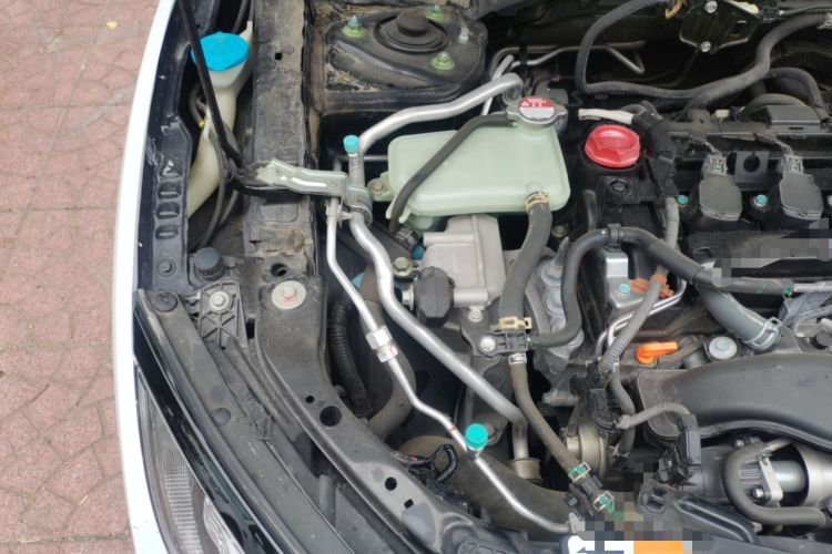 Used Honda Civic 2021 HATCHBACK 220TURBO Manual Driving Pleasure Control Engine Bay Right