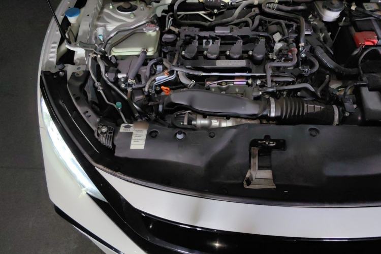 Used Honda Civic 2021 HATCHBACK 220TURBO CVT Trendy Cool Edition Engine Bay Right
