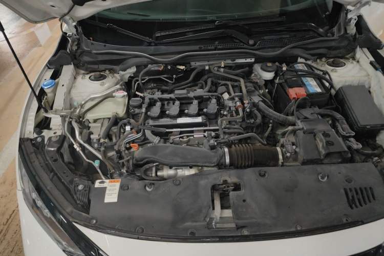 Used Honda Civic 2021 HATCHBACK 220TURBO CVT Trendy Cool Edition Engine Bay Right